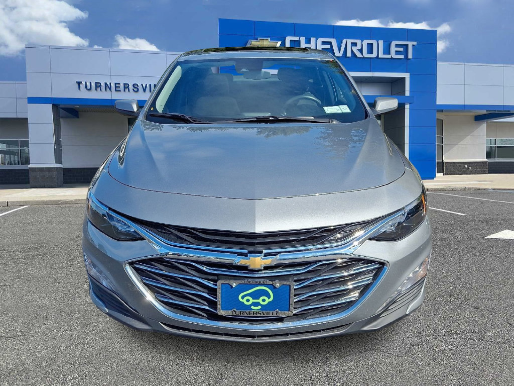 Certified 2024 Chevrolet Malibu LT FWD image 2