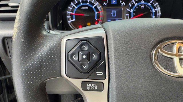 Used 2015 Toyota 4Runner Limited image 24