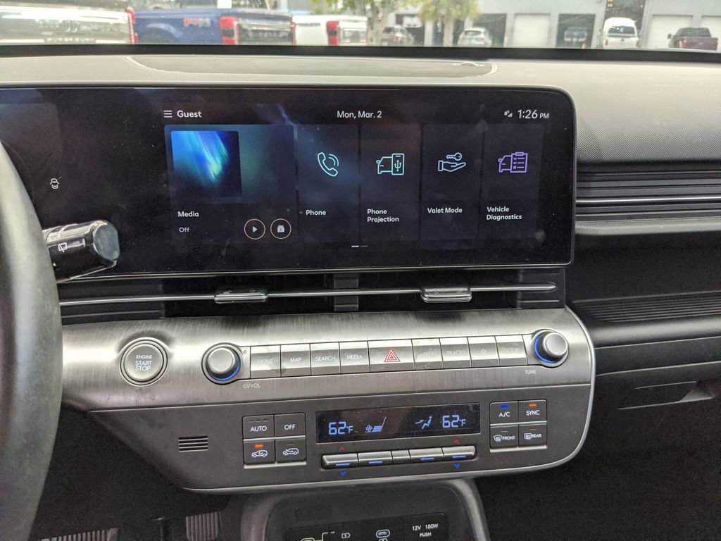 Used 2024 Hyundai Kona SEL image 21