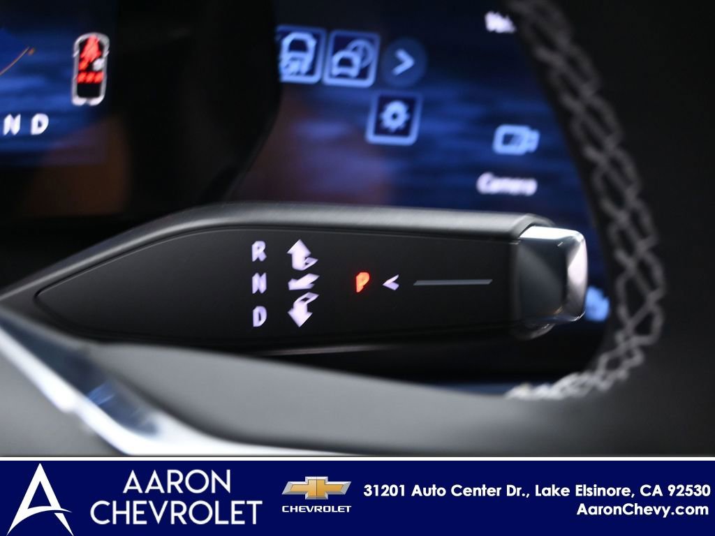 New 2026 Chevrolet Equinox EV LT w/ LPO, Blackout Package image 17