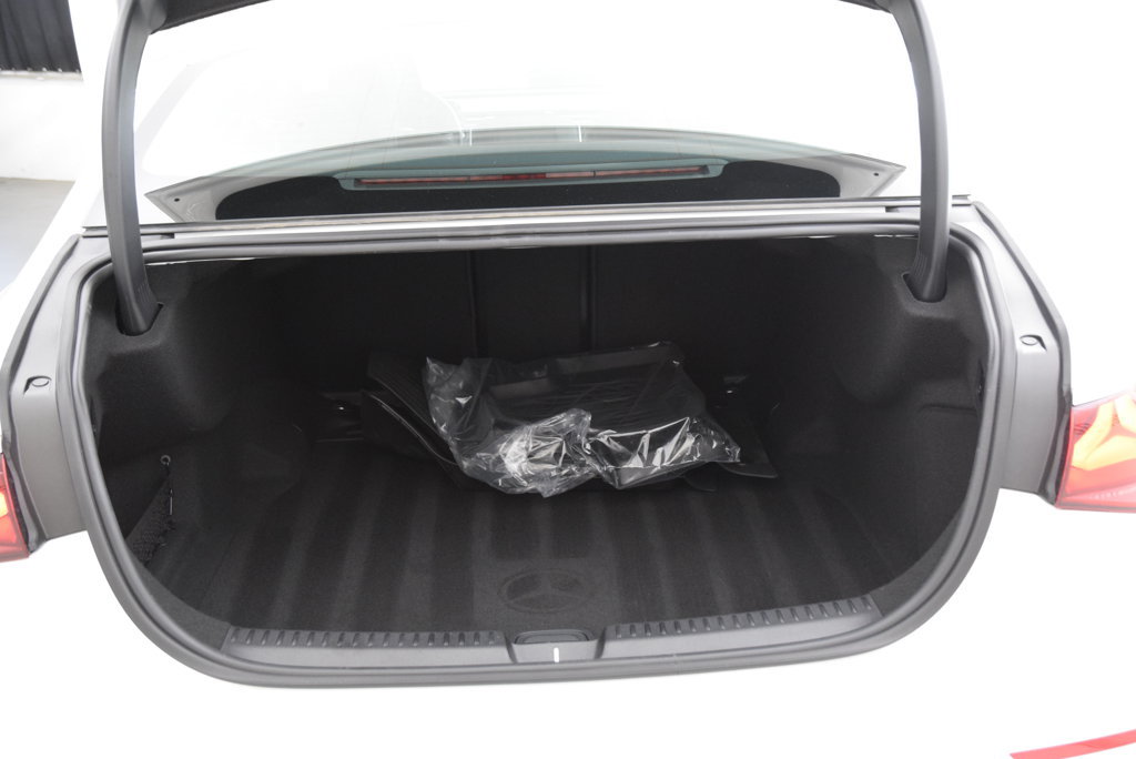 Certified 2026 Mercedes-Benz E 350 Sedan image 29