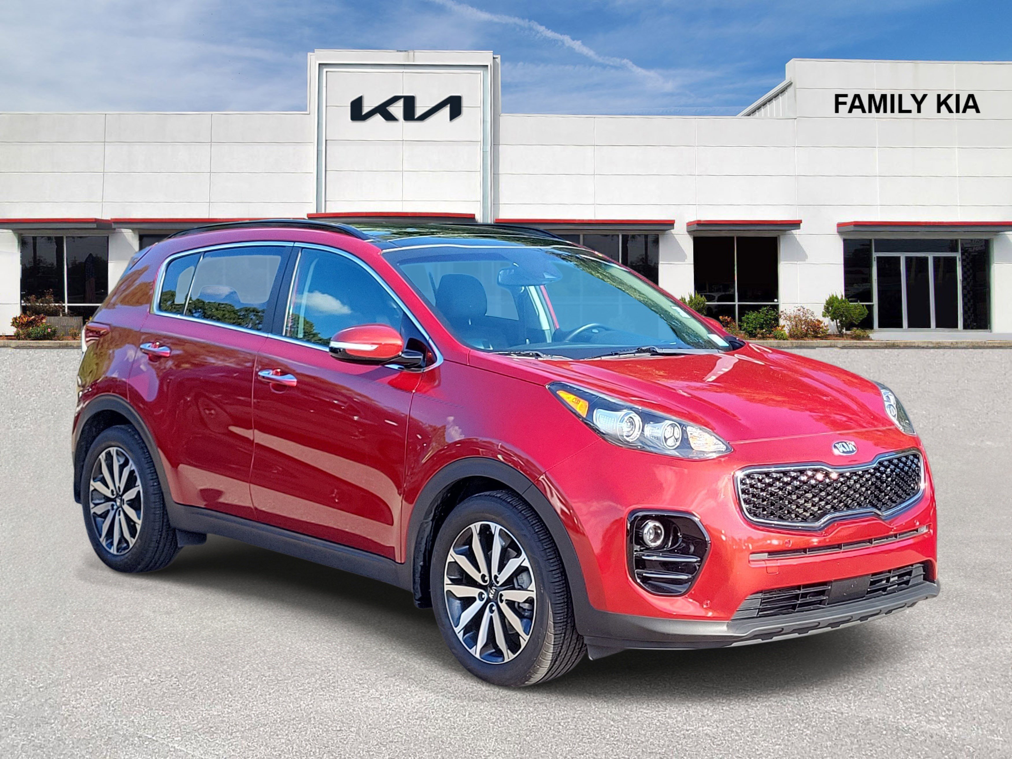 Used 2018 Kia Sportage EX w/ EX Technology Package FWD image 1