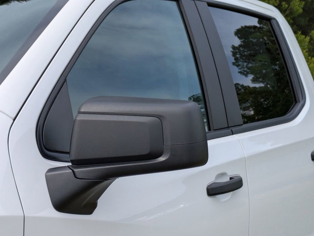 New 2026 Chevrolet Silverado 1500 Custom RWD image 28