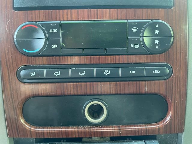 Used 2006 Ford F150 XLT RWD image 24