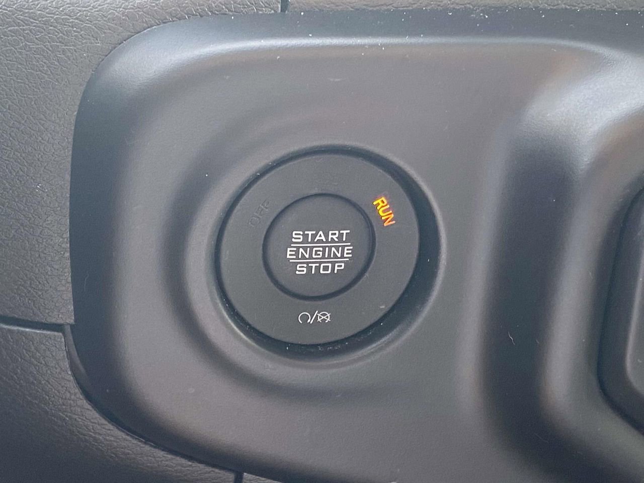 Used 2022 Jeep Wrangler Unlimited Sahara w/ LED Lighting Group image 23