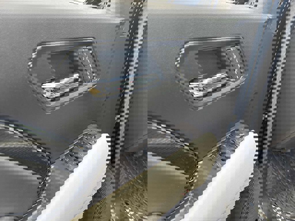 New 2026 GMC Canyon AT4X image 11