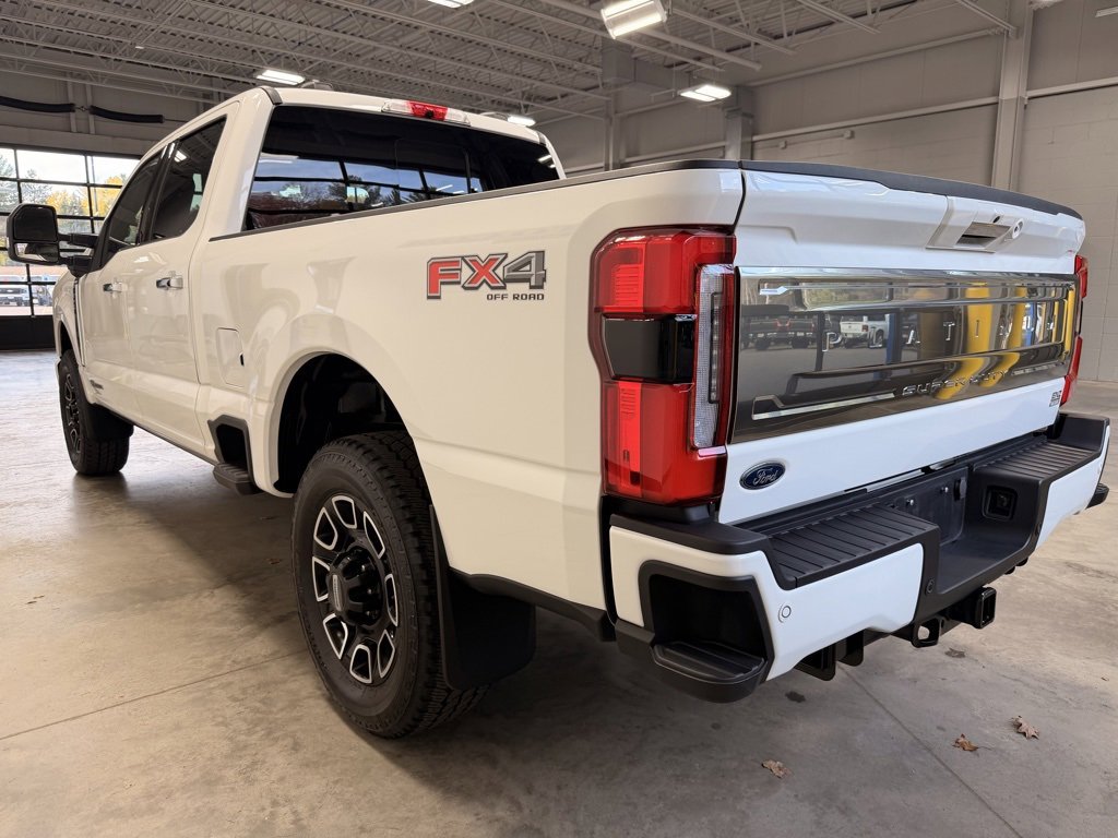 Used 2024 Ford F250 Platinum image 5