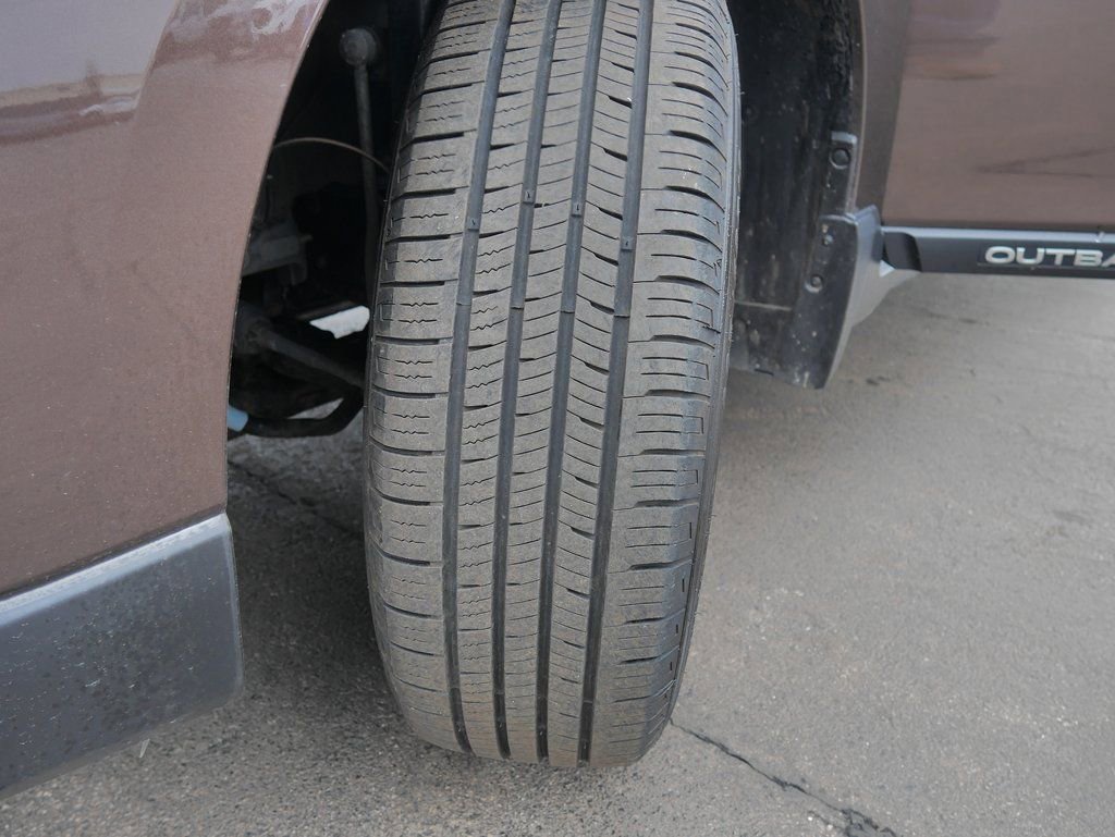 Used 2019 Subaru Outback 2.5i Limited w/ Popular Package #2 image 33