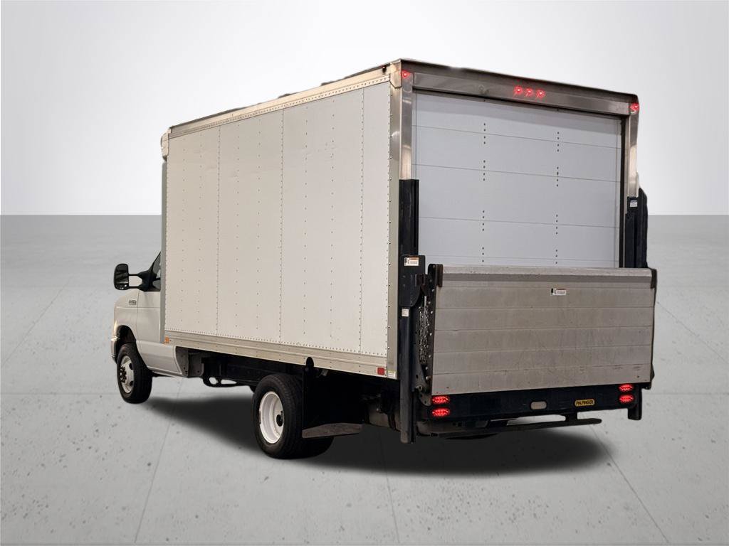 Used 2016 Ford E-450 and Econoline 450 Super Duty w/ Power Windows & Locks Group RWD image 11