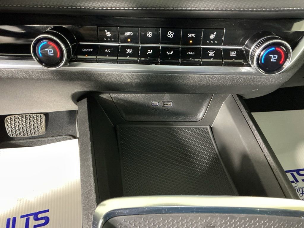 Used 2025 Chevrolet Equinox LT w/ Convenience Package II AWD/4WD image 21