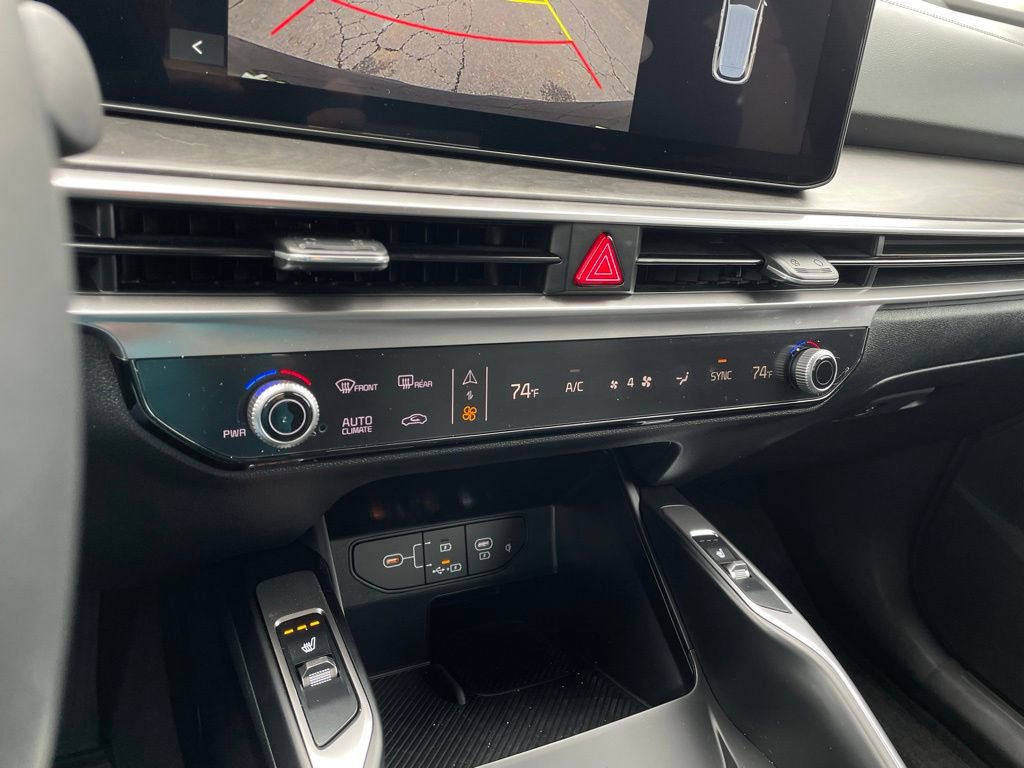 New 2025 Kia Sorento X-Line EX image 18