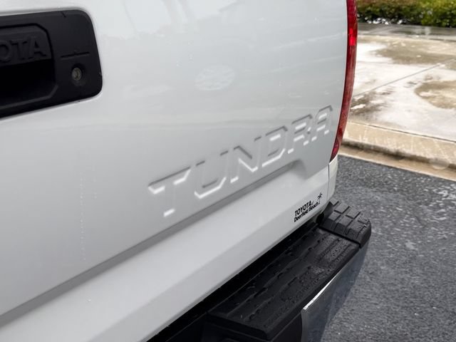 Used 2020 Toyota Tundra SR5 w/ SR5 Upgrade Package AWD/4WD image 16