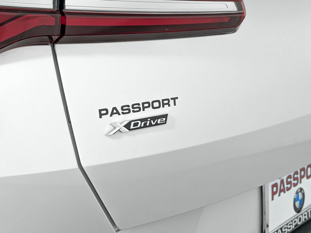 Used 2025 BMW X3 xDrive30i w/ Convenience Package image 11