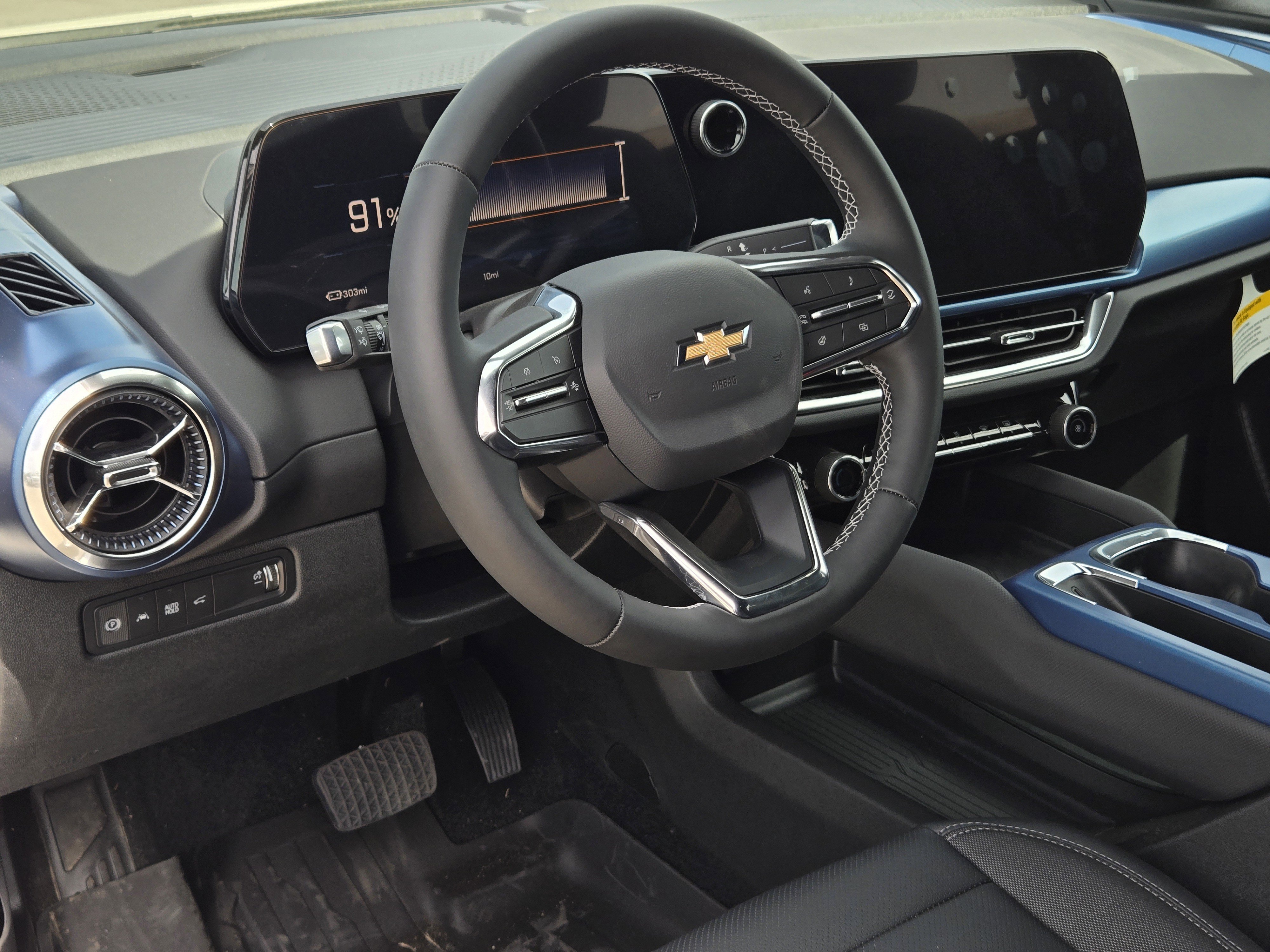 New 2026 Chevrolet Equinox EV LT image 20