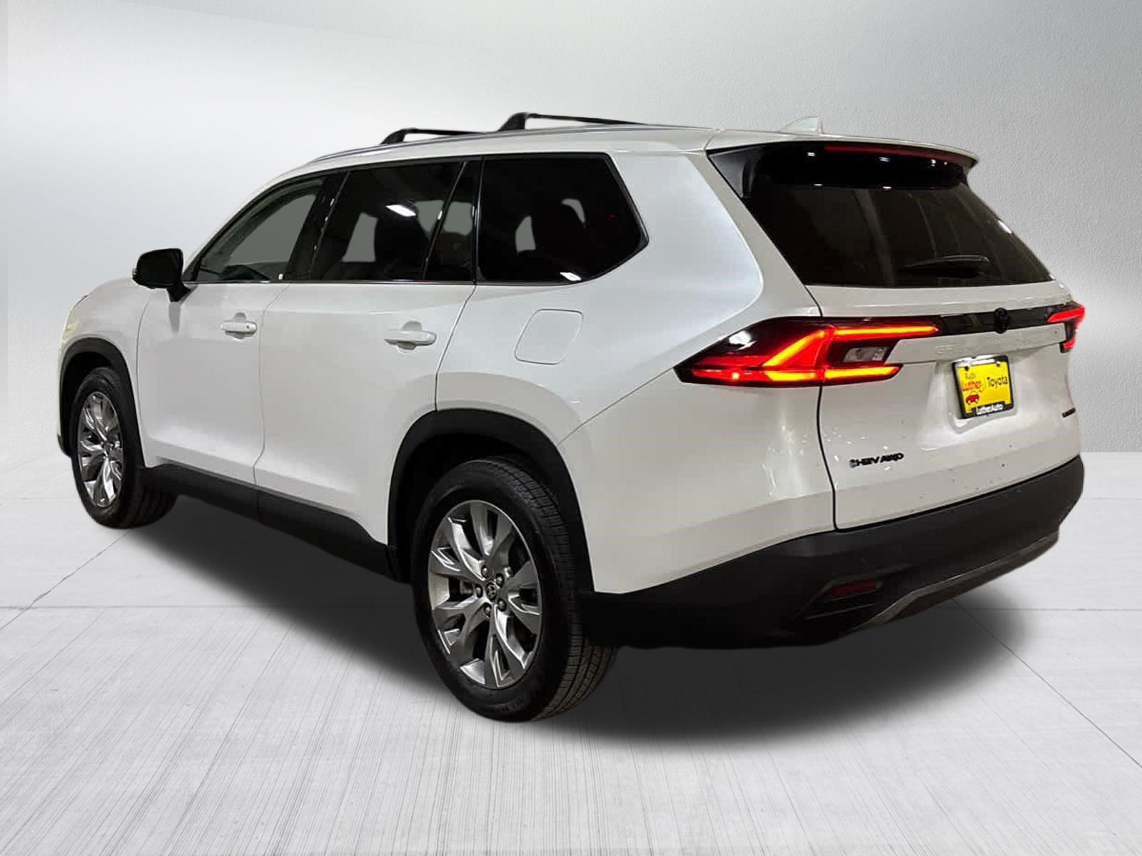 Certified 2025 Toyota Grand Highlander AWD Hybrid image 11