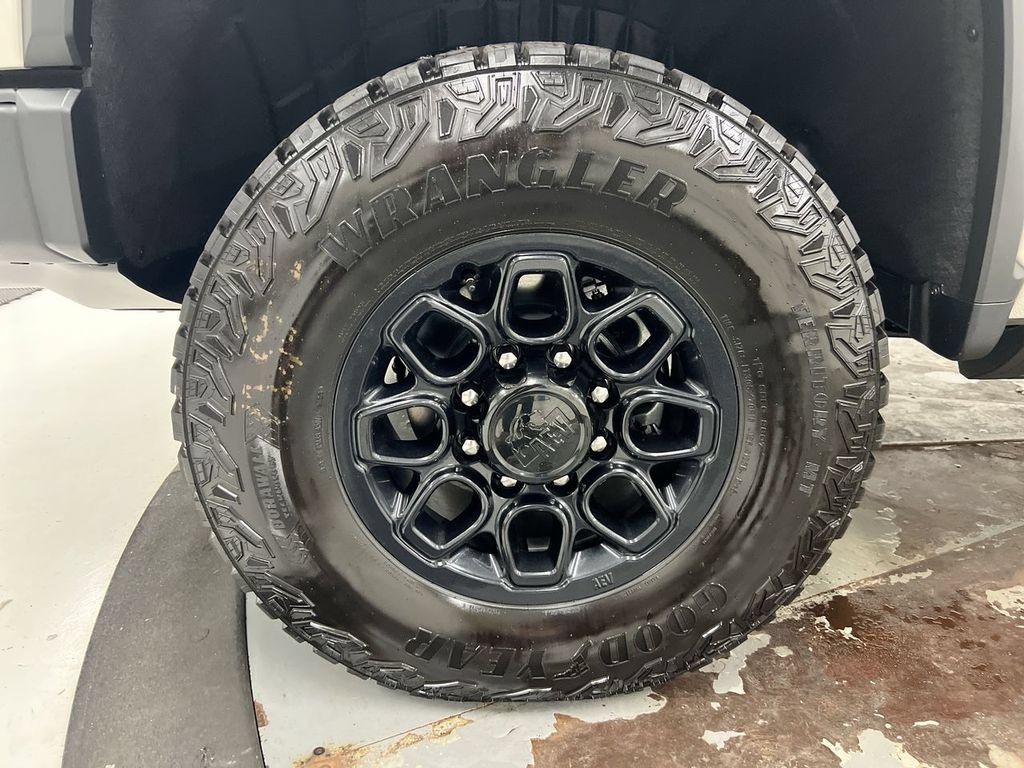 New 2026 Chevrolet Silverado 2500 ZR2 w/ ZR2 Bison Edition AWD/4WD image 28