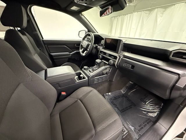 Certified 2026 Toyota 4Runner SR5 AWD/4WD image 9