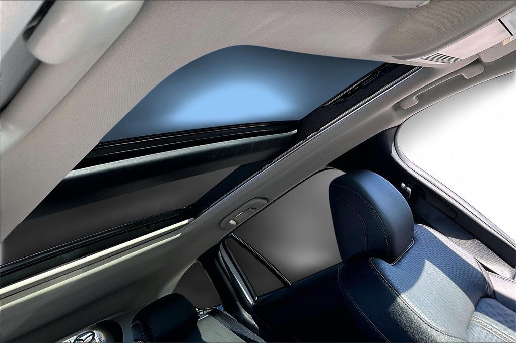 Used 2025 MAZDA CX-50 AWD 2.5 Hybrid w/ Weather Package image 17