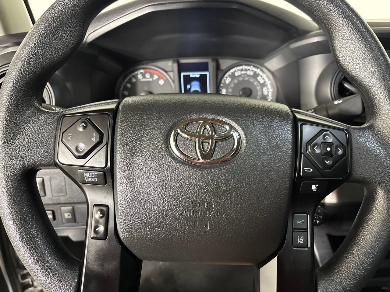 Used 2023 Toyota Tacoma SR w/ SR Convenience Package RWD image 10