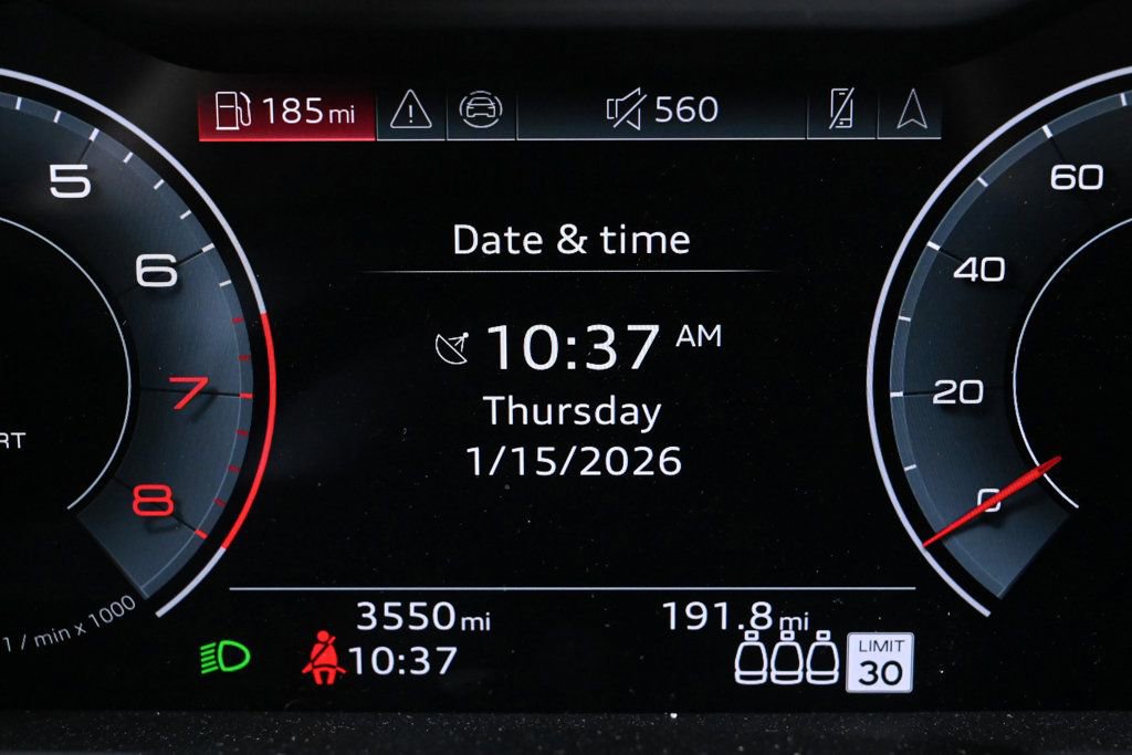 Used 2025 Audi Q8 Premium w/ Convenience Package image 11