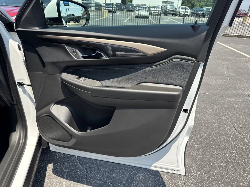 New 2026 Chevrolet TrailBlazer ACTIV w/ Convenience Package FWD image 15