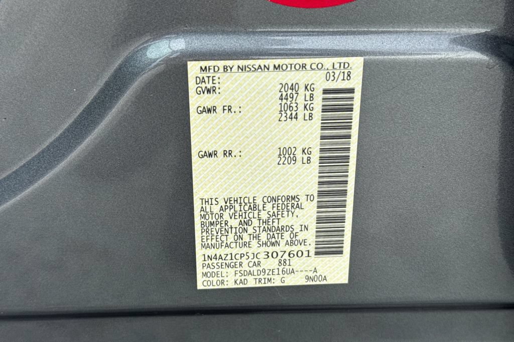 Used 2018 Nissan Leaf SV w/ Protection Package FWD image 28