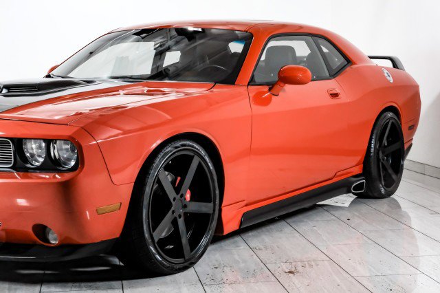 Used 2008 Dodge Challenger SRT8 image 41