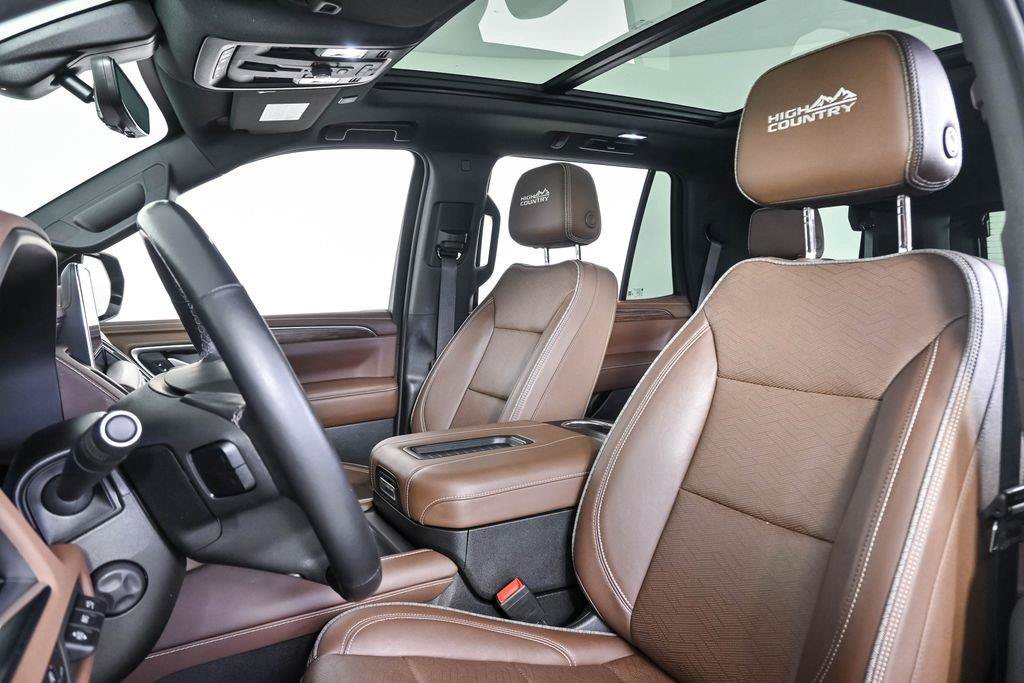 Used 2022 Chevrolet Tahoe High Country AWD/4WD image 6