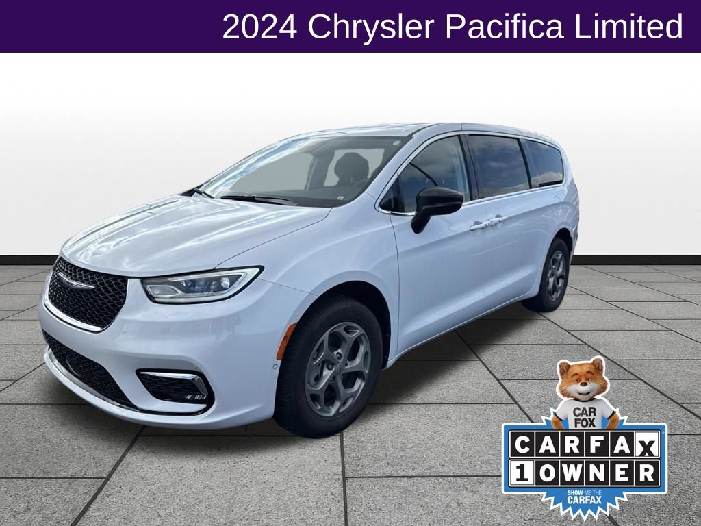 Used 2024 Chrysler Pacifica Limited
