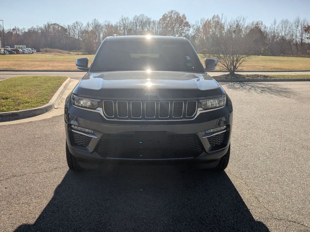 New 2025 Jeep Grand Cherokee Limited image 8