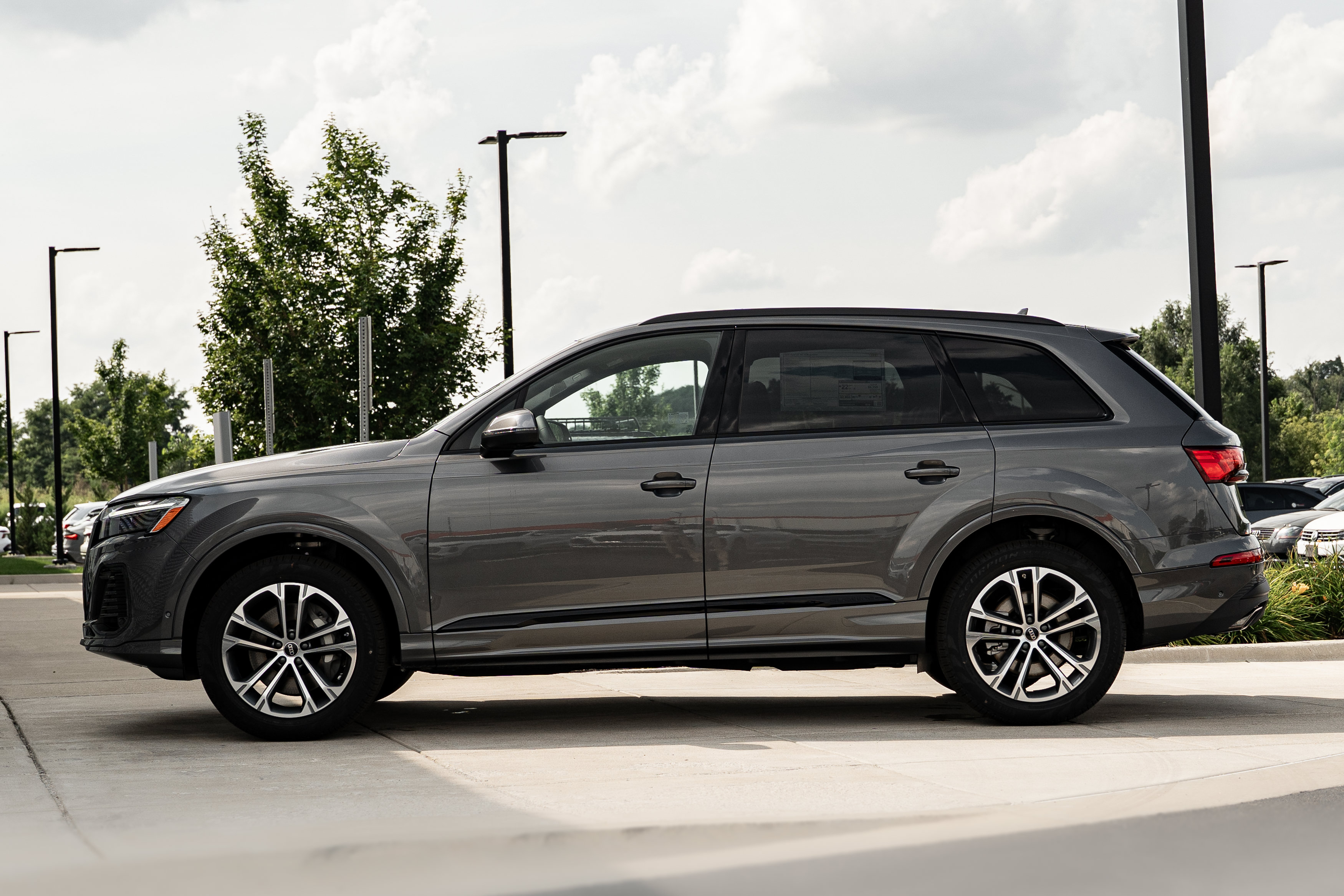 New 2026 Audi Q7 2.0T Premium AWD/4WD image 6