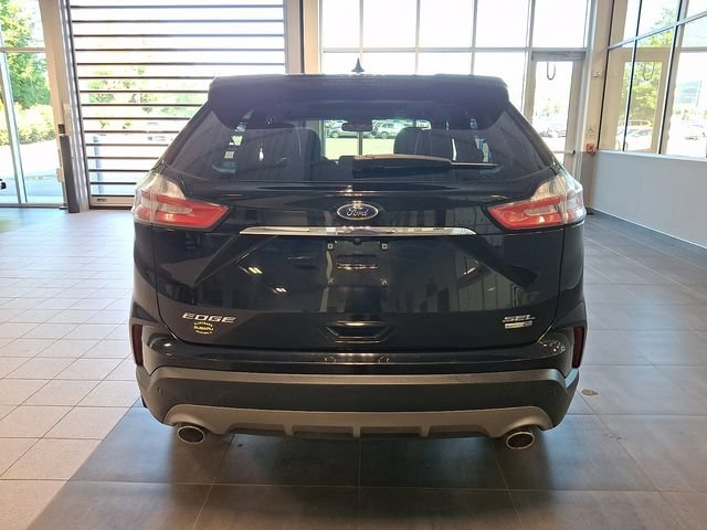 Used 2019 Ford Edge SEL w/ Equipment Group 201A AWD/4WD image 5