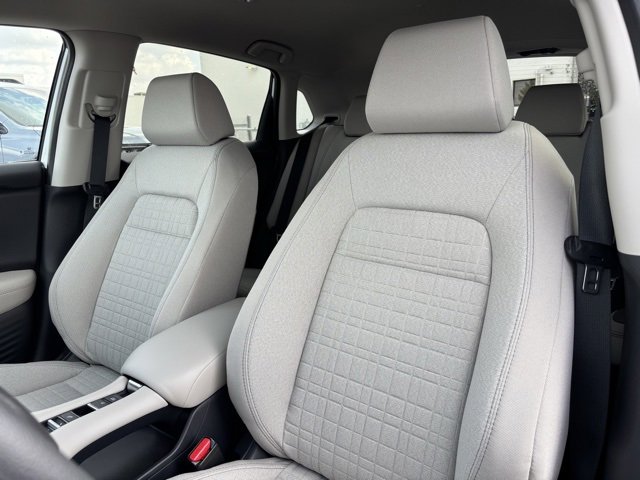 New 2026 Honda HR-V LX image 17