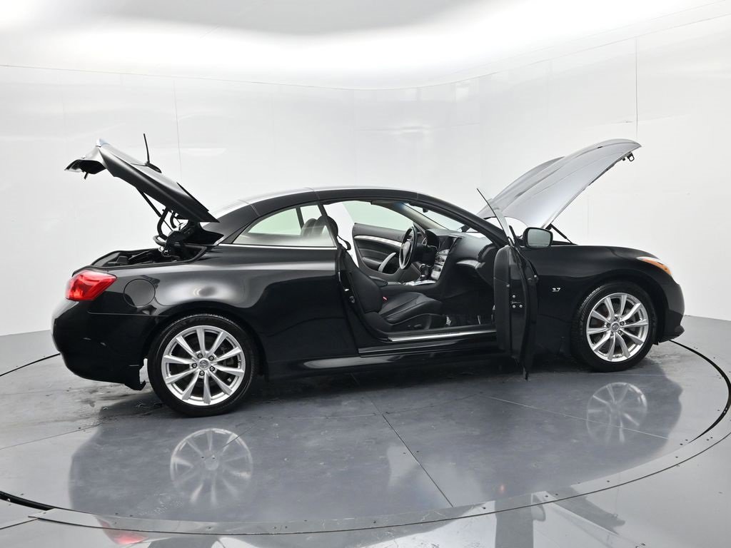 Used 2014 INFINITI Q60 Convertible w/ Premium Package image 57