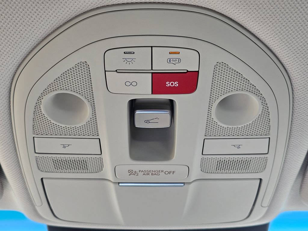 New 2026 Genesis G70 2.5T Prestige image 18