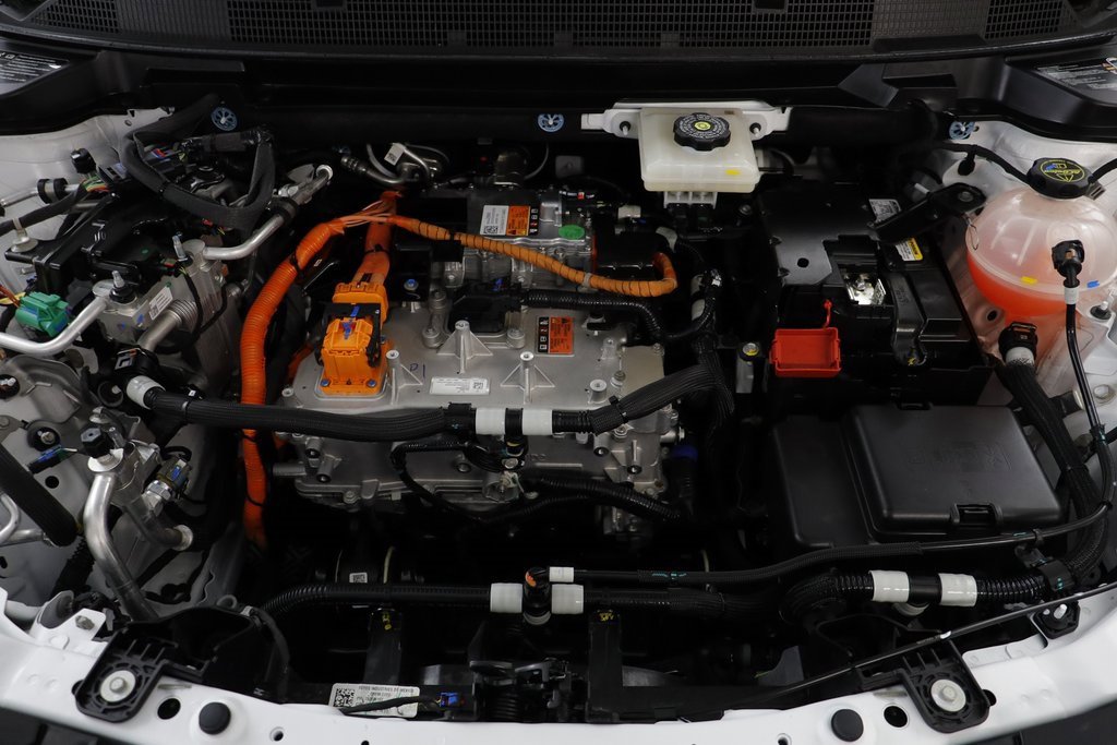 Certified 2025 Chevrolet Equinox EV LT image 24