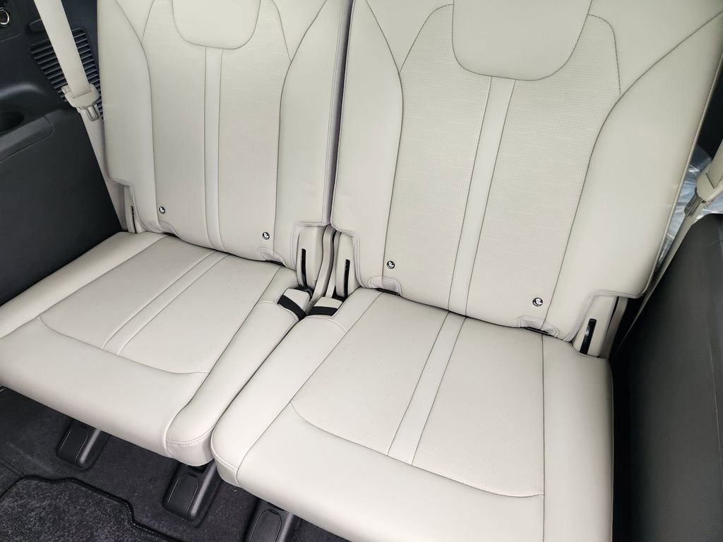 New 2026 Kia Sorento EX image 21