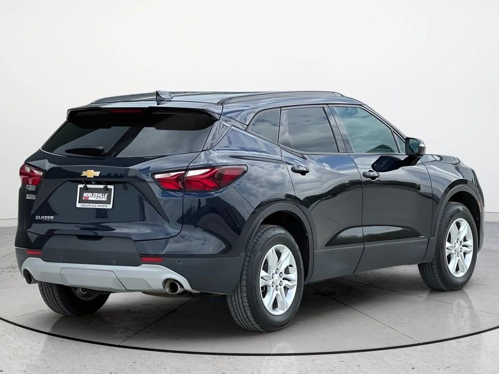 Used 2020 Chevrolet Blazer LT FWD image 29