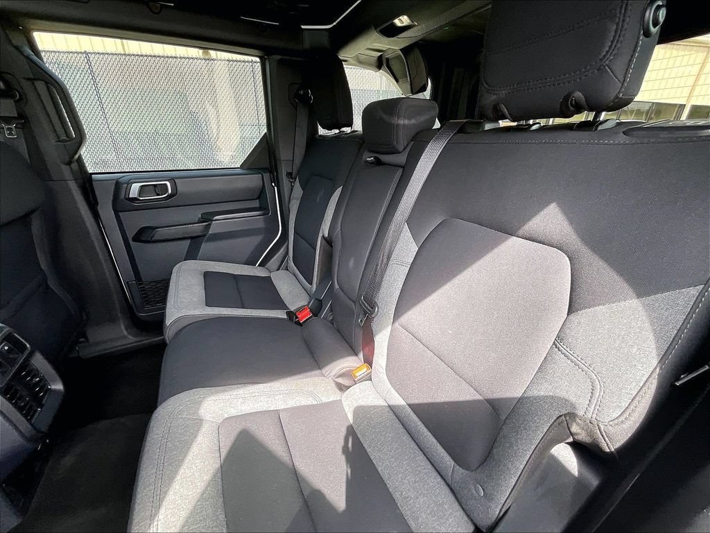 Used 2025 Ford Bronco Big Bend AWD/4WD image 15