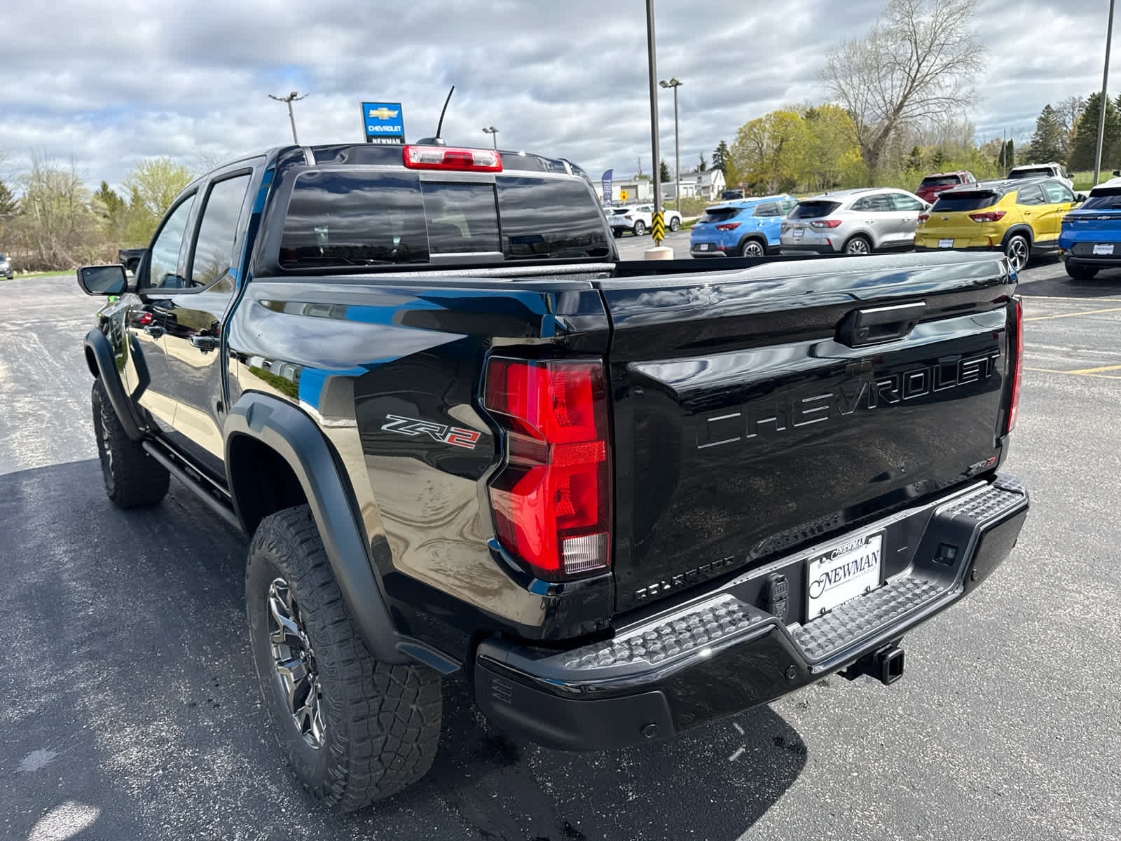 New 2026 Chevrolet Colorado ZR2 w/ Technology Package AWD/4WD image 10