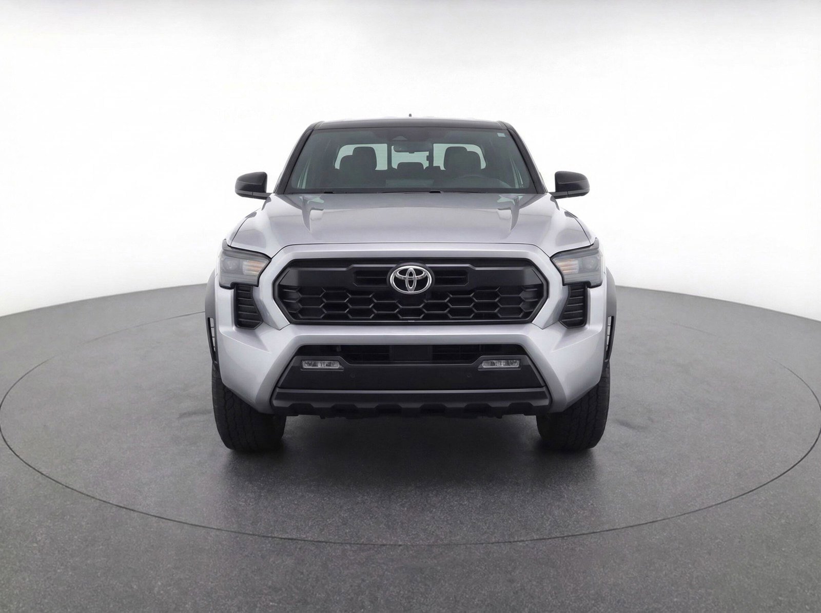 Used 2025 Toyota Tacoma TRD Off-Road AWD/4WD image 2