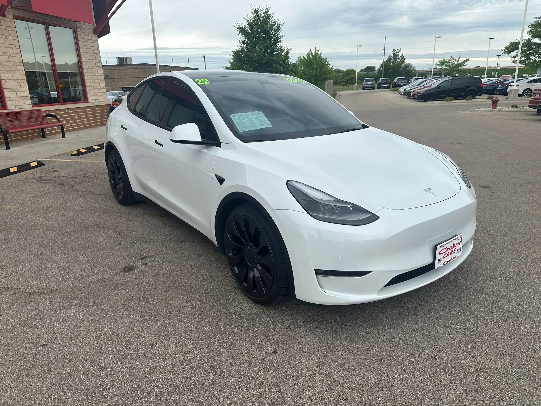 Used 2022 Tesla Model Y Performance AWD/4WD image 3
