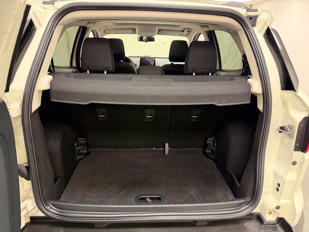 Used 2020 Ford EcoSport SE FWD image 5