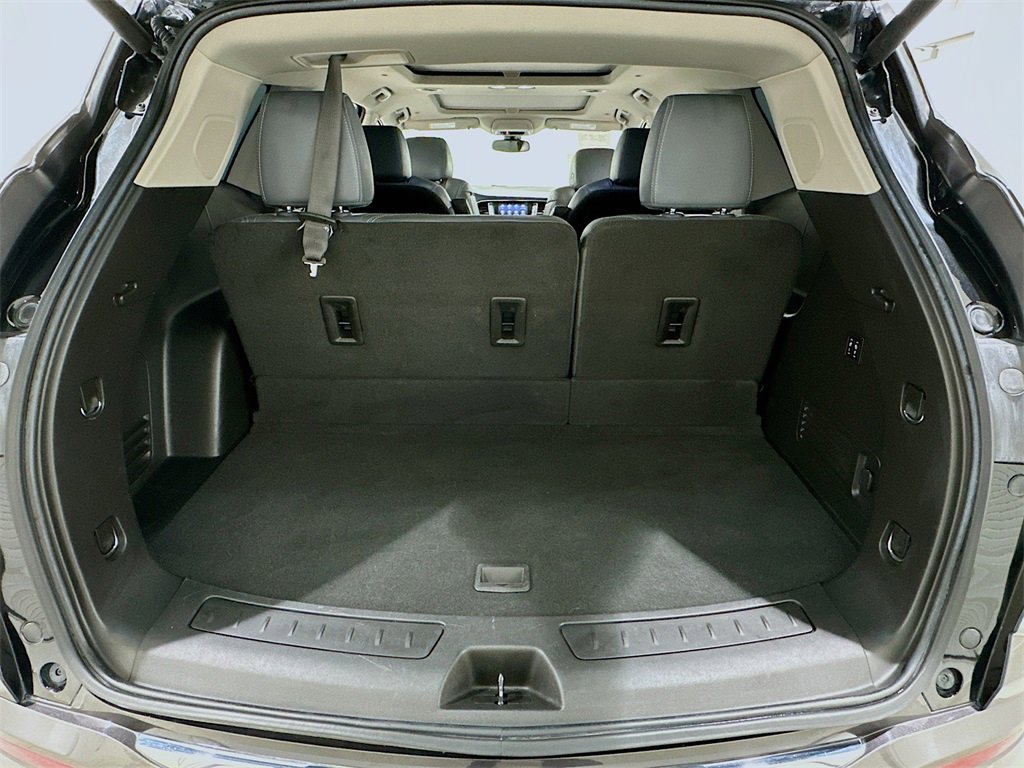 Used 2021 Buick Enclave Premium w/ Sun and Sites Package image 28