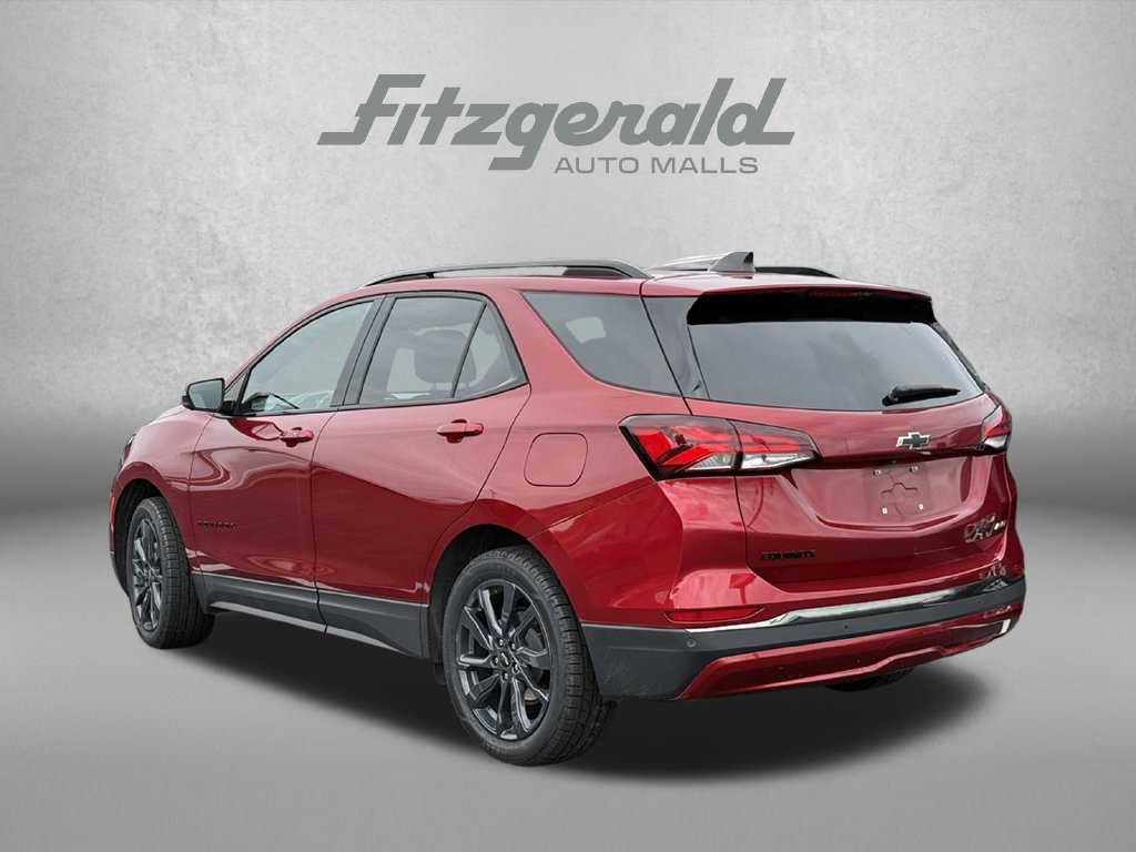 Used 2023 Chevrolet Equinox RS w/ RS Leather Package AWD/4WD image 5