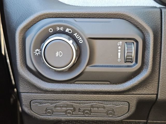 Used 2024 Jeep Wrangler Sport S image 23