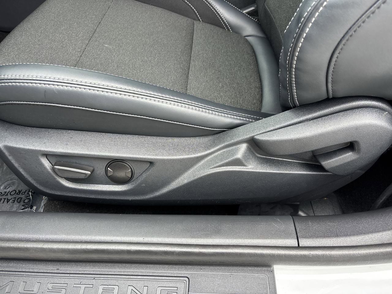 Used 2024 Ford Mustang Coupe RWD image 18