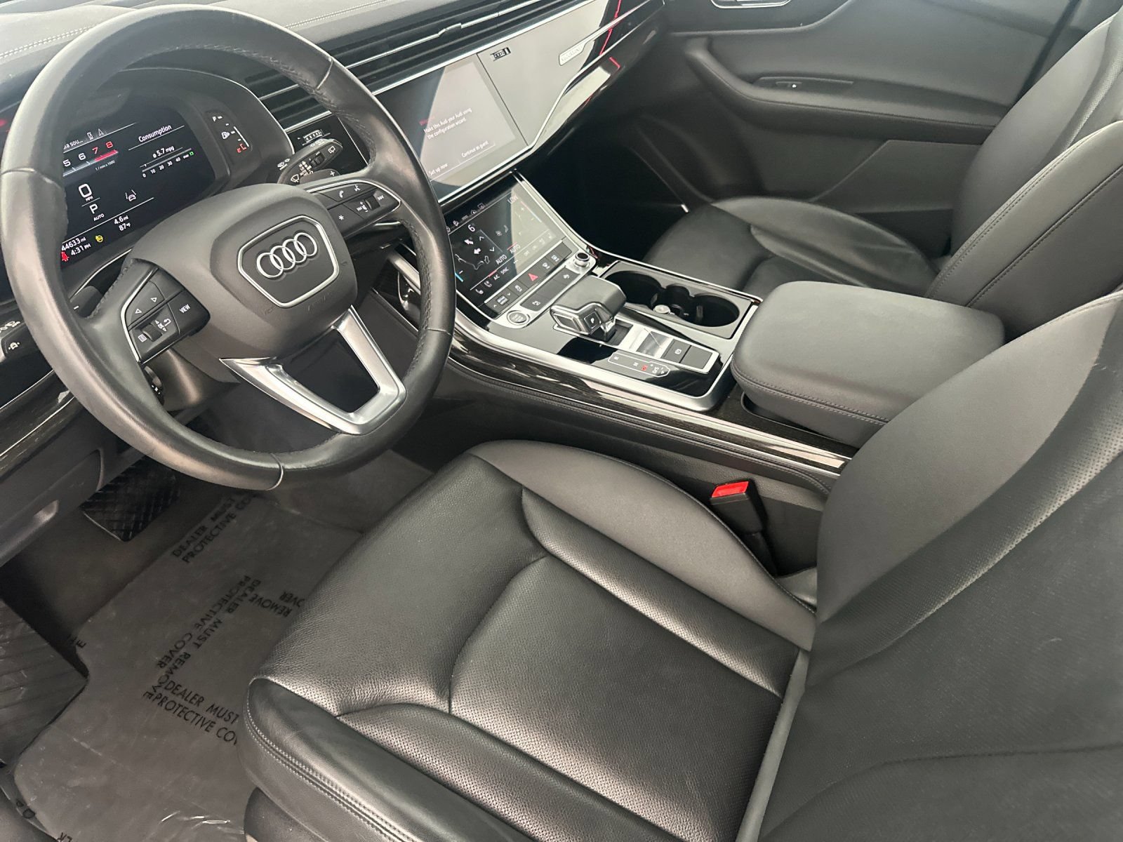 Used 2023 Audi Q7 3.0T Premium Plus w/ Premium Plus Package AWD/4WD image 10