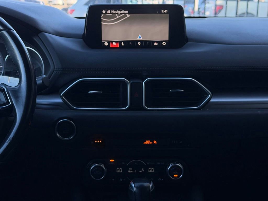 Used 2017 MAZDA CX-5 Touring image 11