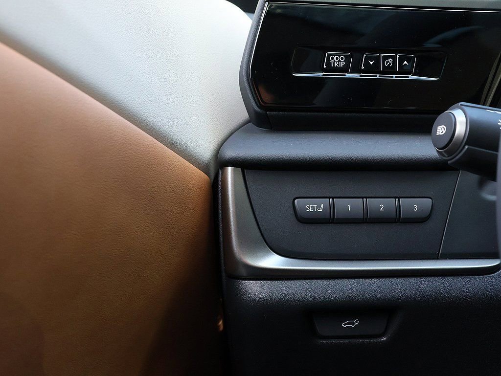 New 2026 Lexus RZ 350e 2WD image 28